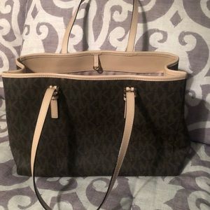 Brown Michael Kors Tote